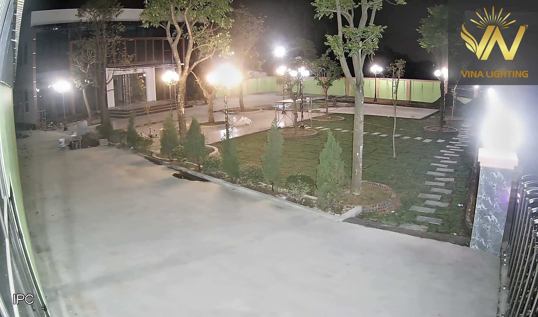 Chiếu sáng khuôn viên công ty Thành Công Win Việt Chieu sang khuon vien cong ty Thanh Cong Win Viet