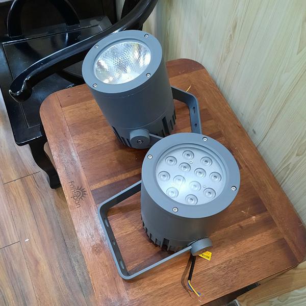 Đèn LED cắm cỏ chiếu cây CCVN04 Đèn LED cắm cỏ chiếu cây CCVN04 - Ảnh 2